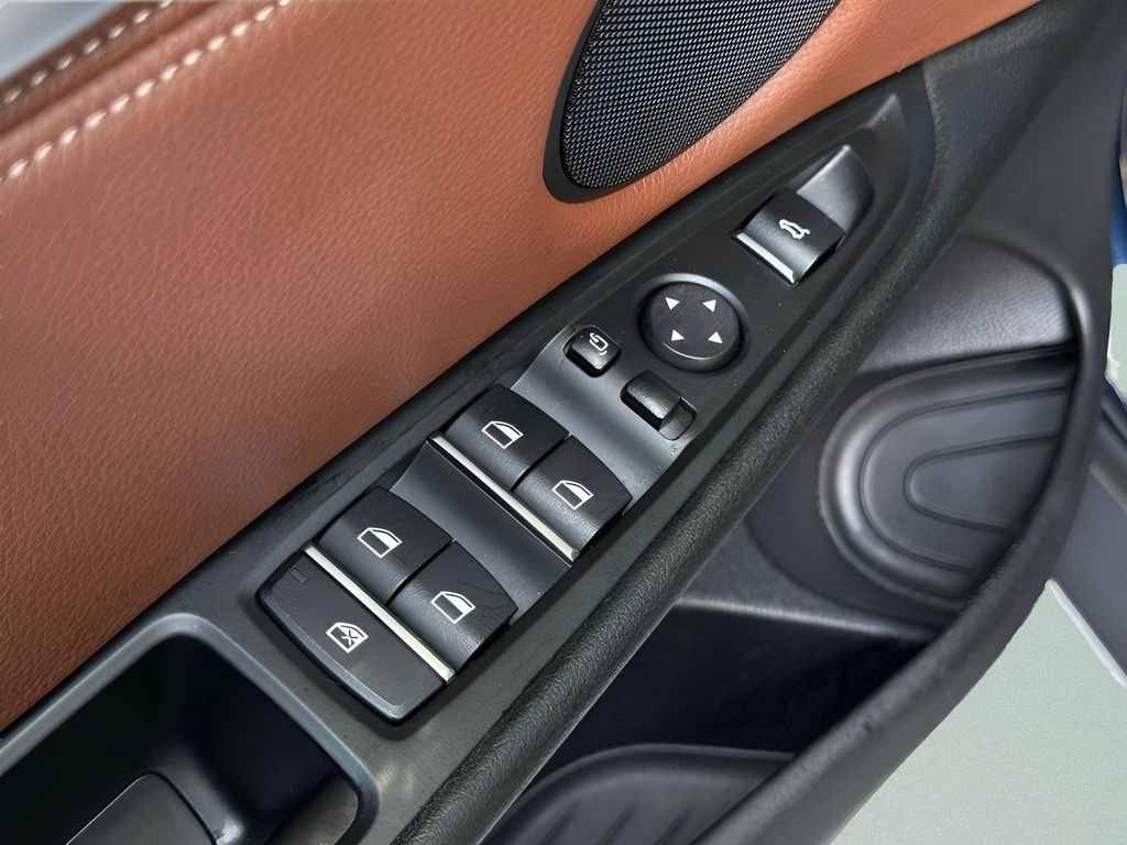 Used 2018 Blue BMW xDrive35i image 12