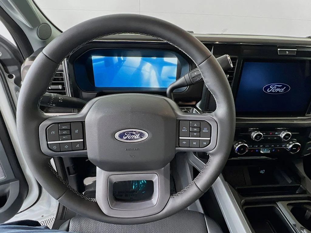 New 2026 Star White Metallic Tri-Coat Ford Lariat image 8