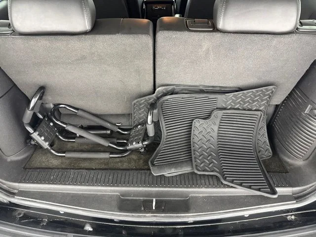 Used 2007 Black Chevrolet LT image 26