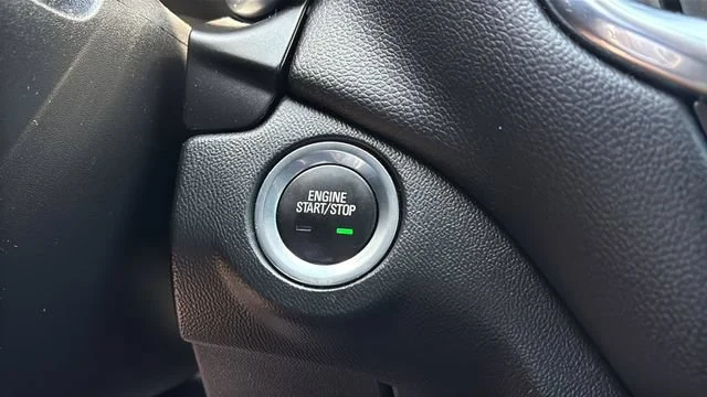 Used 2022 Mosaic Black Metallic Chevrolet LT image 28