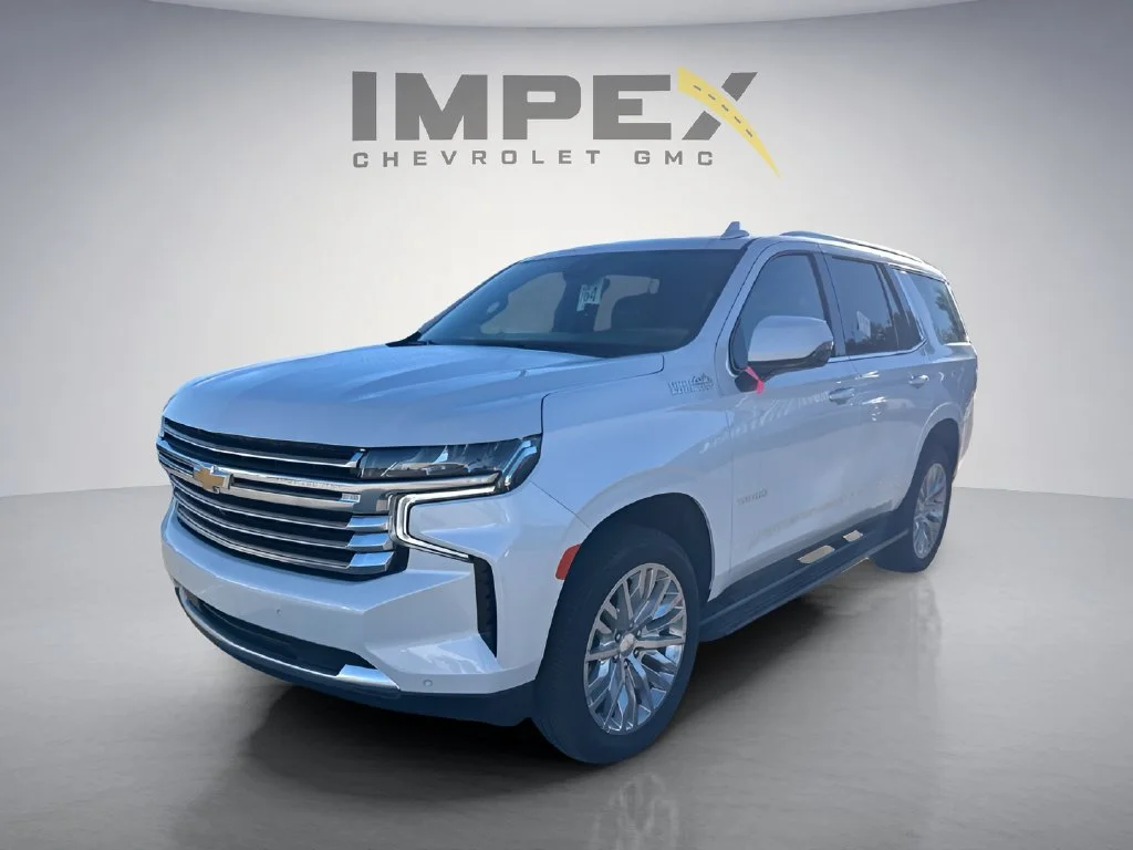 Used 2023 IRIDESCENT PEARL TRICOAT Chevrolet High Country image 1