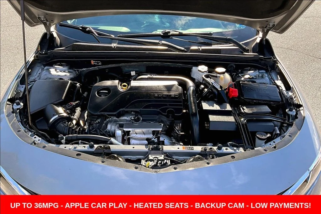Used 2024 Gray Chevrolet LT image 34