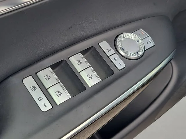 Used 2025 Gray Genesis 2.5T image 16