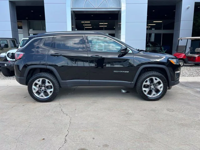 Used 2019 Black Jeep Limited image 2