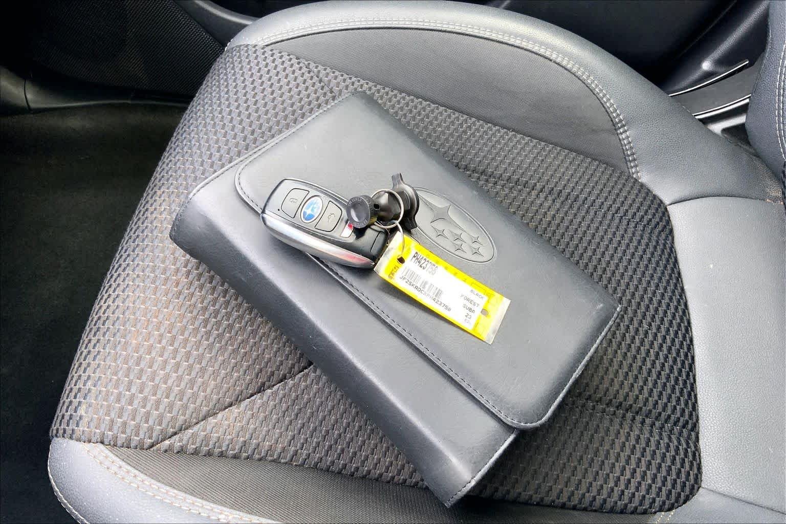 Used 2023 Crystal Black Silica Subaru Premium image 15