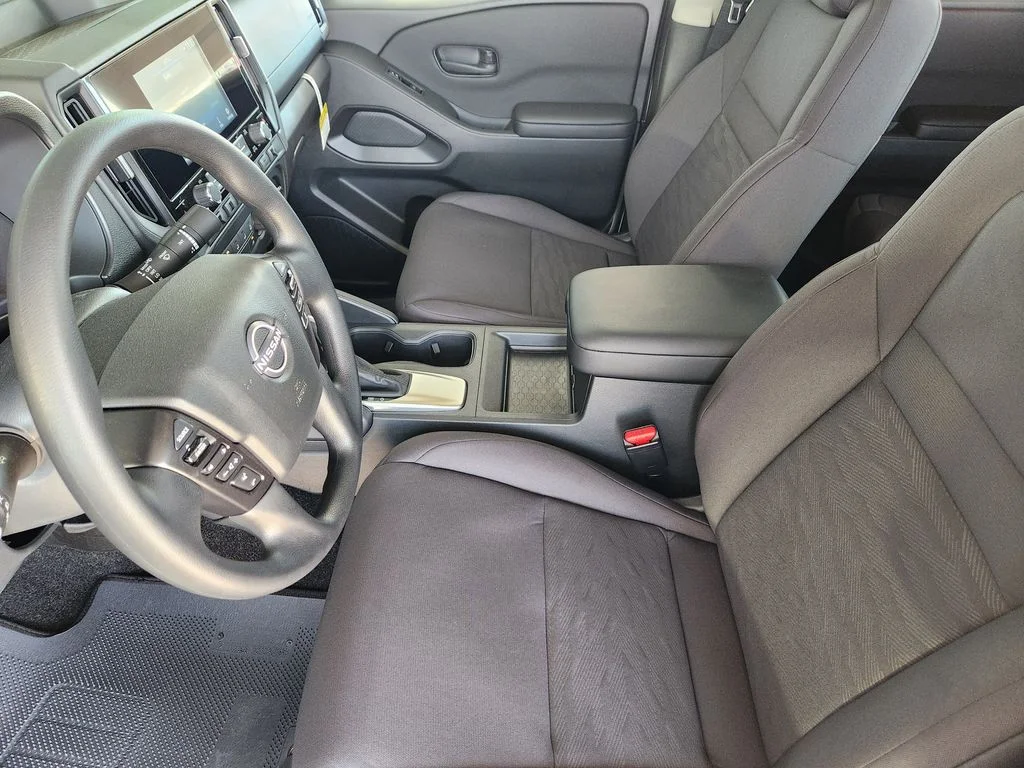 New 2026 Glacier White Nissan Crew Cab S image 9
