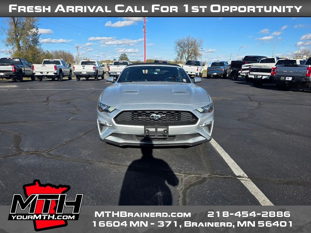 2018 Ford Mustang EcoBoost Premium photo 3