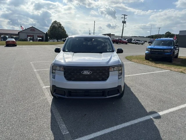 New 2026 Space White Metallic Ford XLT image 2