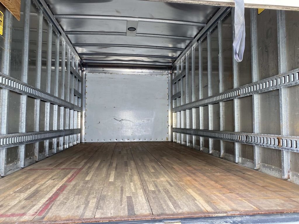 Used 2022 White Ram Tradesman image 8
