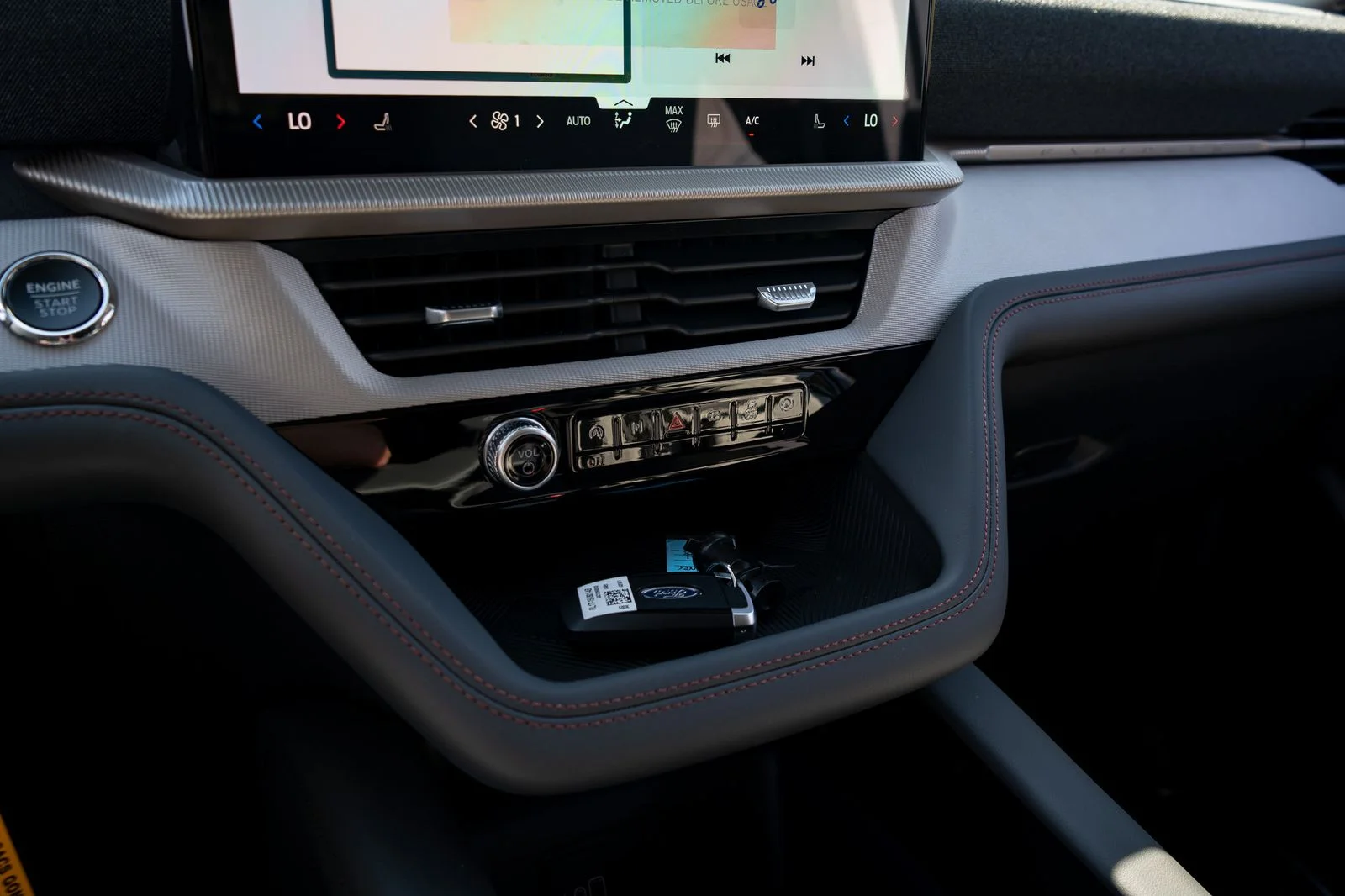 New 2026 Carbonized Gray Metallic Ford Active image 26