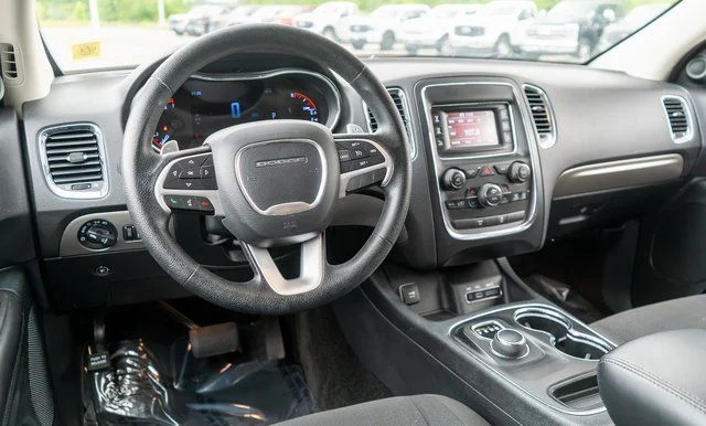 Used 2015 Steel Metallic Dodge SXT image 13
