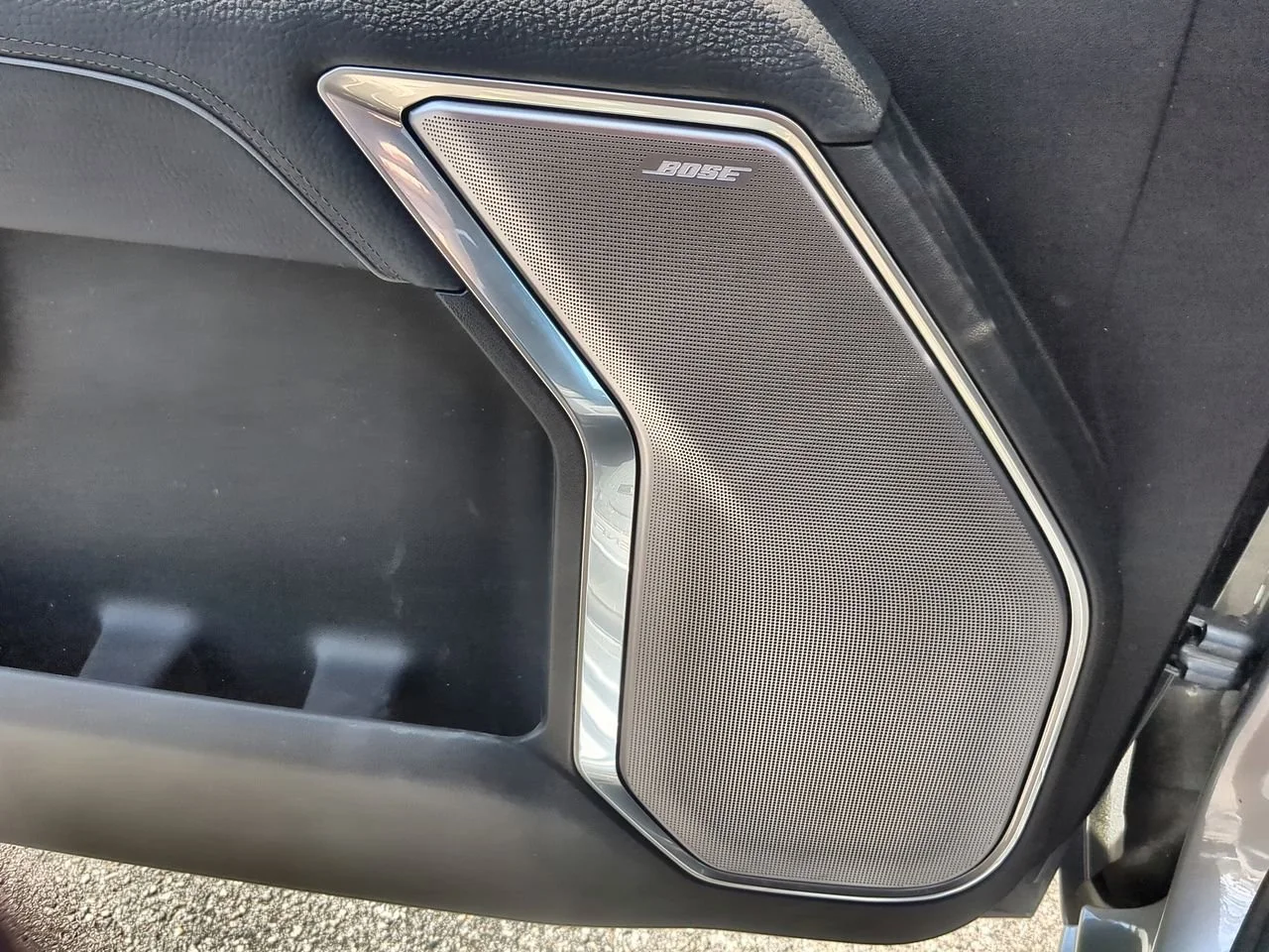 New 2026 Sterling Metallic GMC Denali DRW image 25