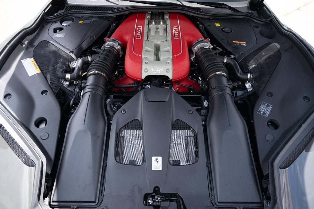 Certified Used 2021 Grigio Scuro Ferrari Base image 11