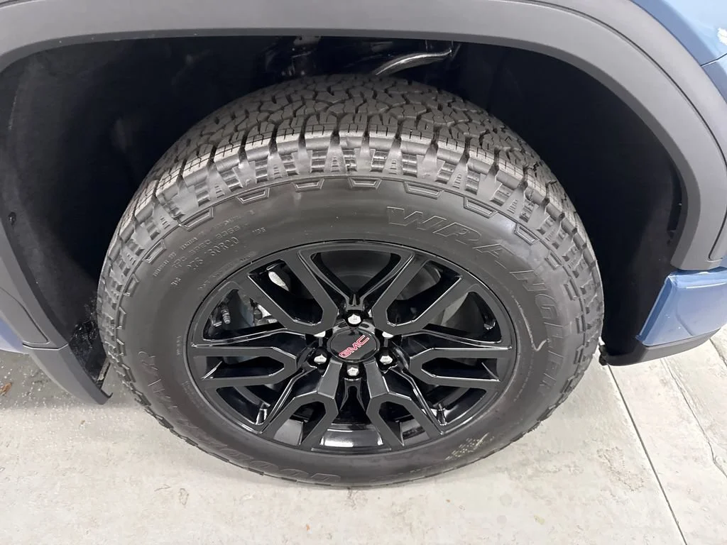 New 2026 DOWNPOUR METALLIC GMC Elevation image 4