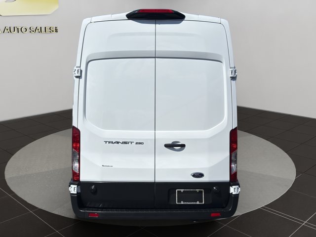 Used 2025 White Ford  image 6