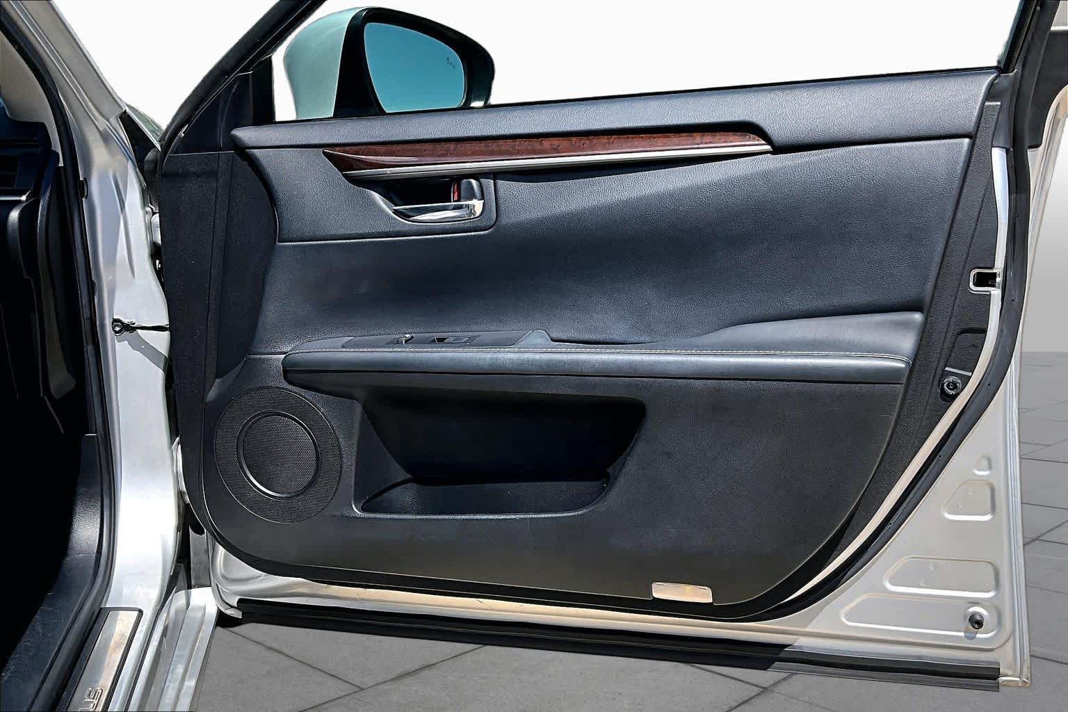 car-gallery-23