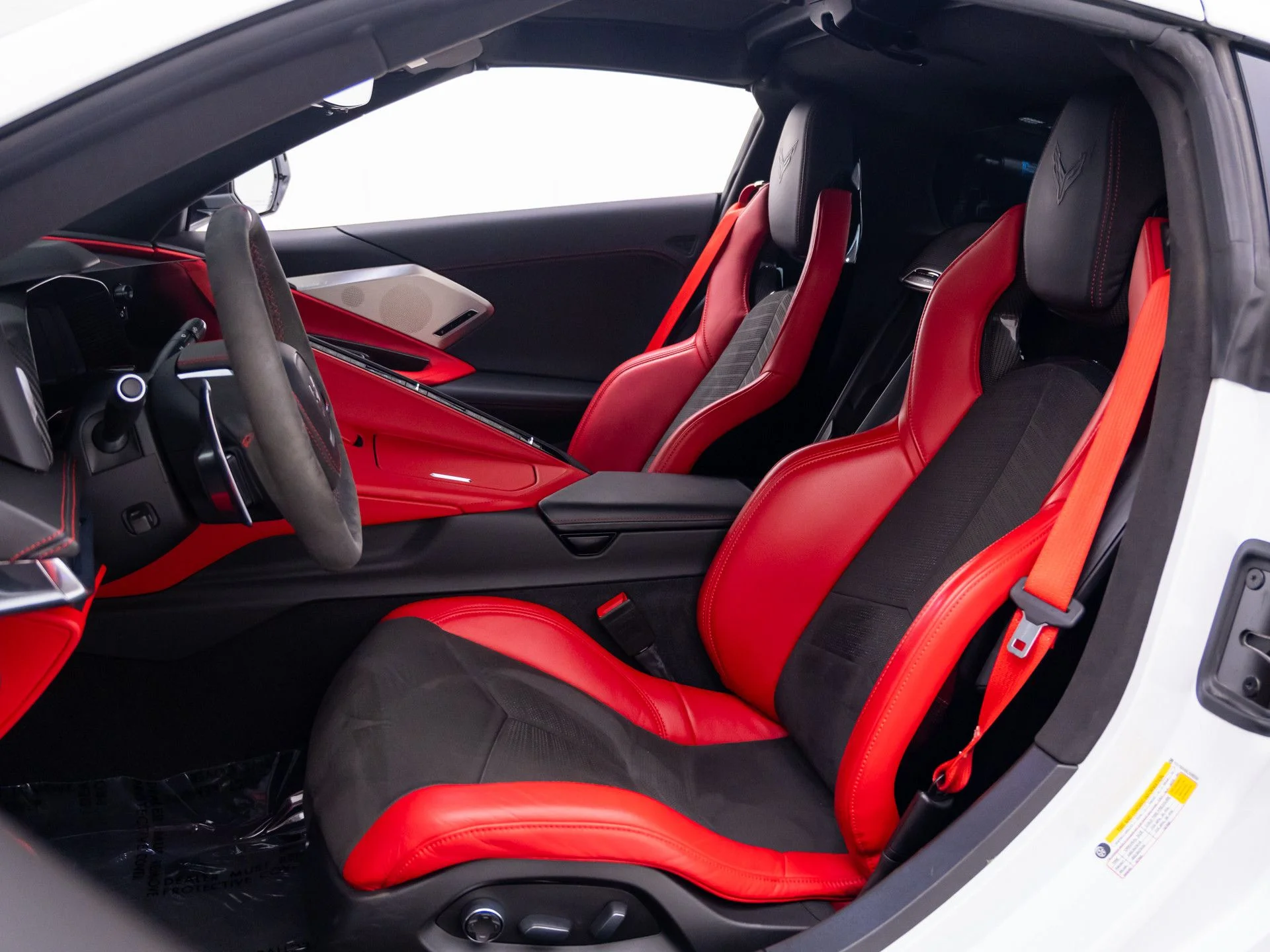 Used 2020 White Chevrolet Stingray image 16