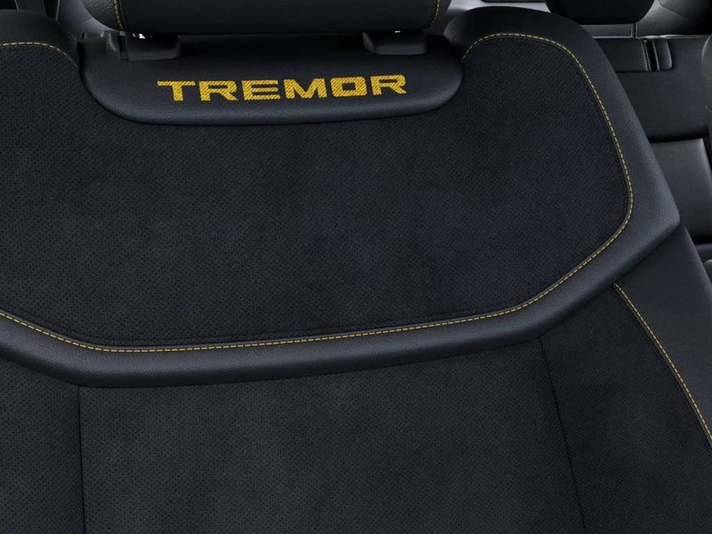 New 2027 Star White Metallic Tri-Coat Ford Tremor image 16