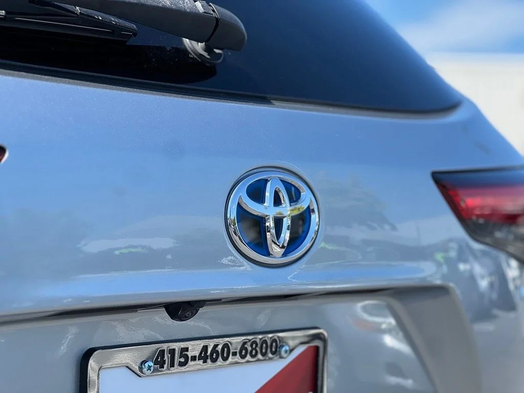 Used 2021 Silver Toyota Limited image 11