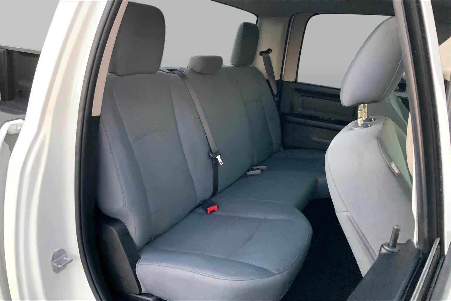 Used 2018 Bright White Clearcoat Ram Tradesman image 18