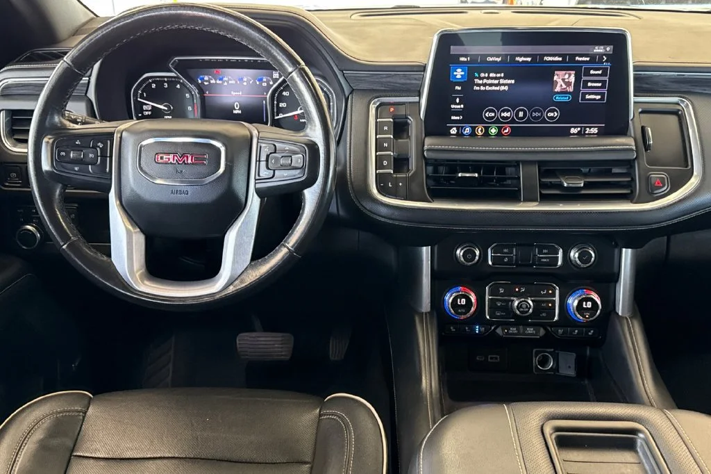 2021 GMC Yukon SLT - Photo 14