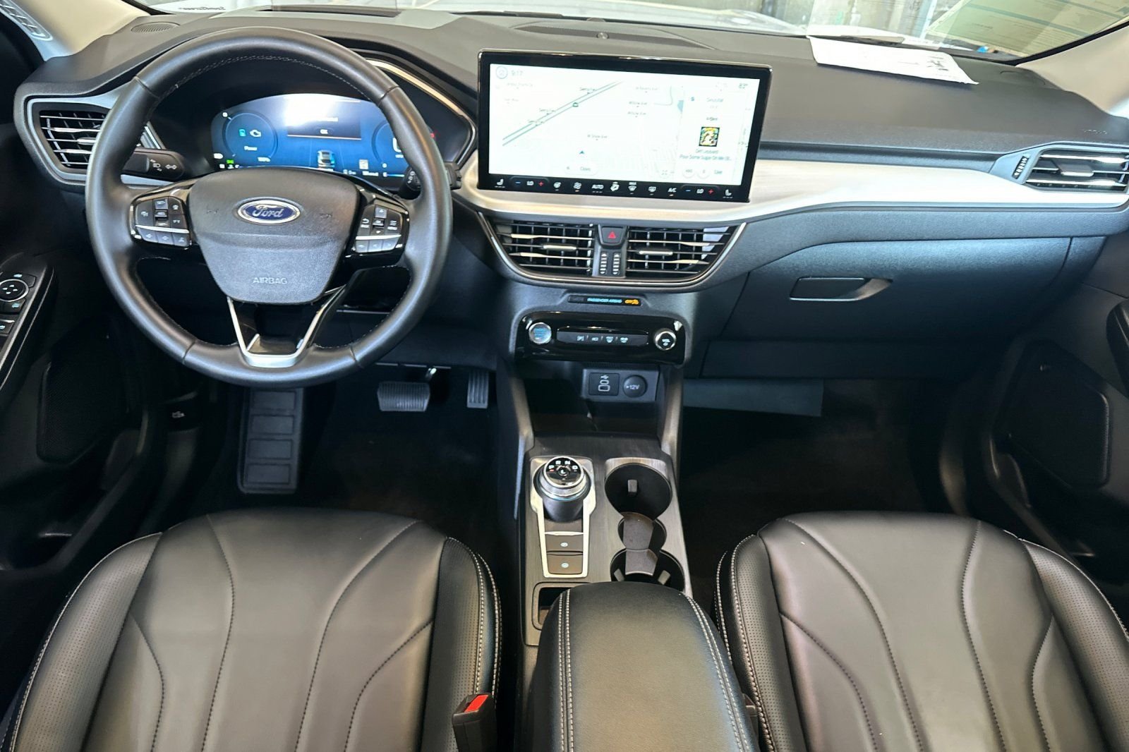 Used 2025 Silver Ford Base image 13