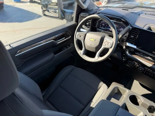 2025 Chevrolet Silverado 2500 HD LT - Photo 29