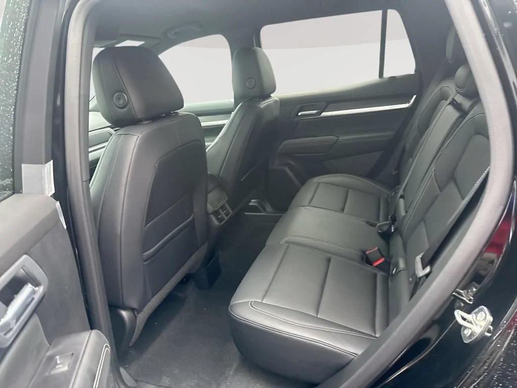 New 2027 Ebony Twilight Metallic GMC Elevation image 24