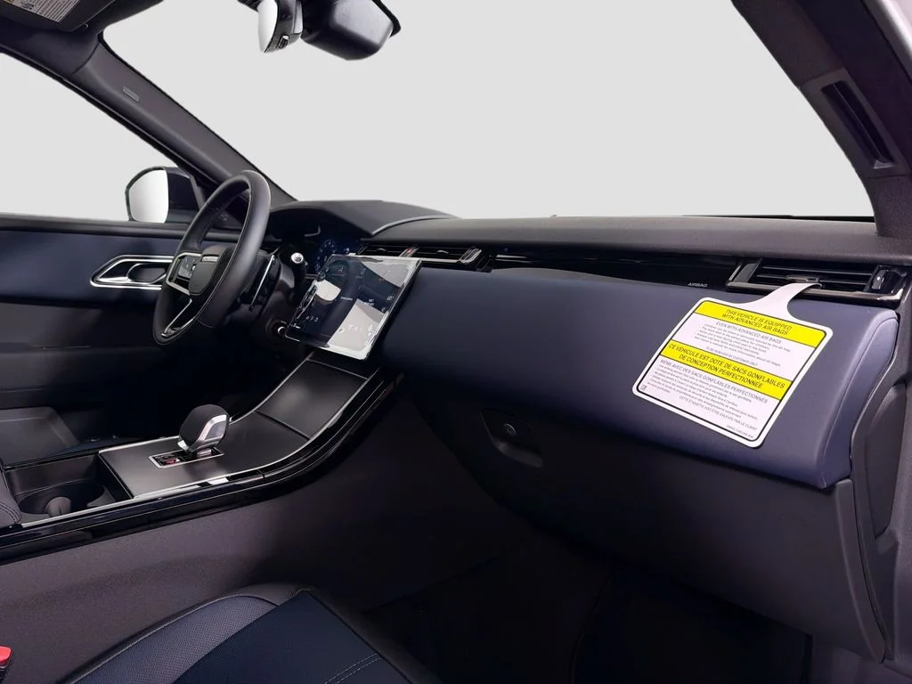 New 2026 Fuji White Land Rover S image 31