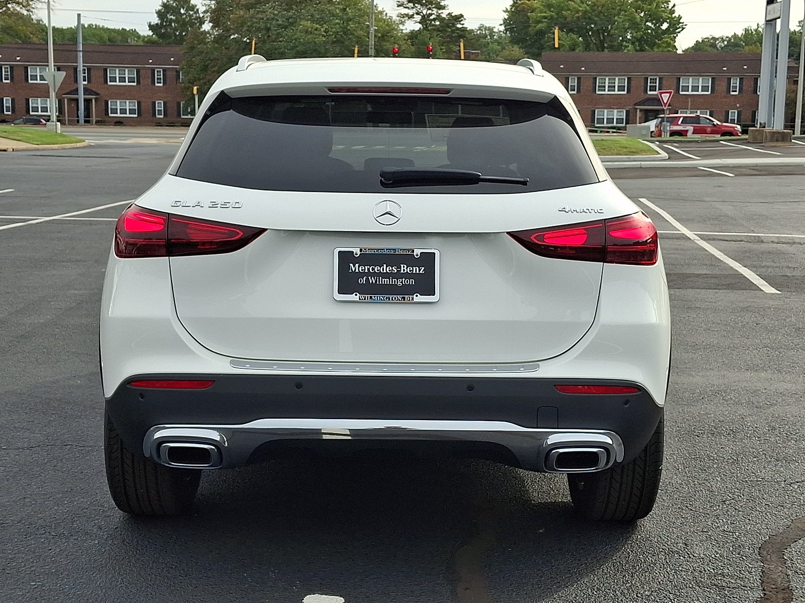 New 2026 Polar White Mercedes-Benz GLA 250 image 5