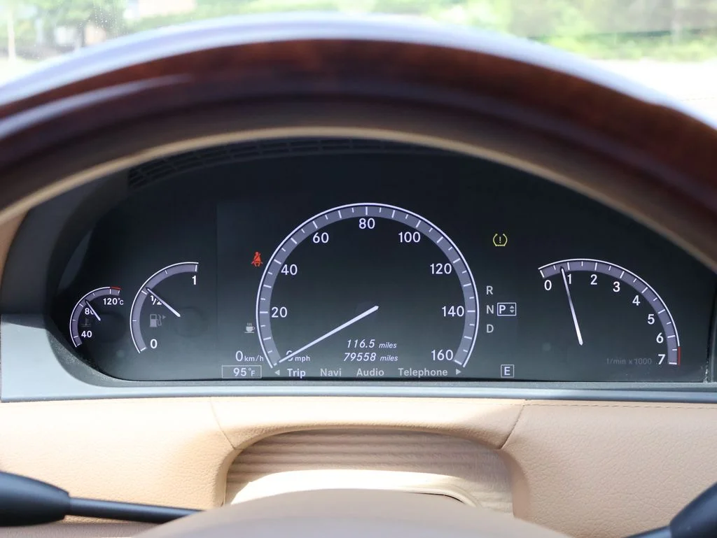Used 2011 Black Mercedes-Benz CL 550 image 28