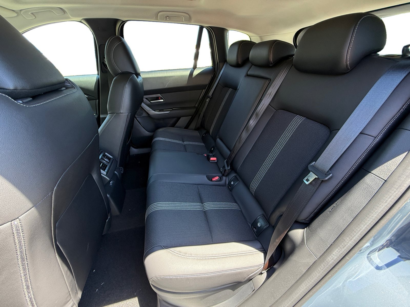 New 2026 Polymetal Gray Metallic Mazda Preferred image 16