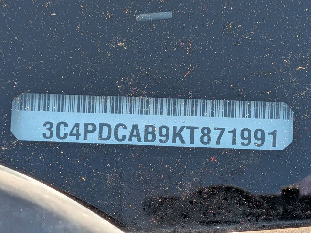 Used 2019 Black Dodge SE image 27