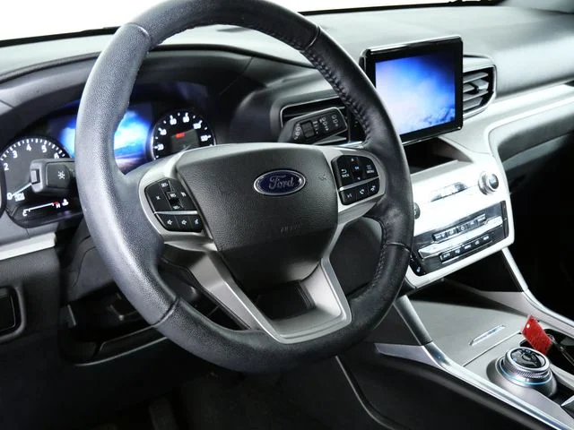 Certified Used 2023 White Ford XLT image 18