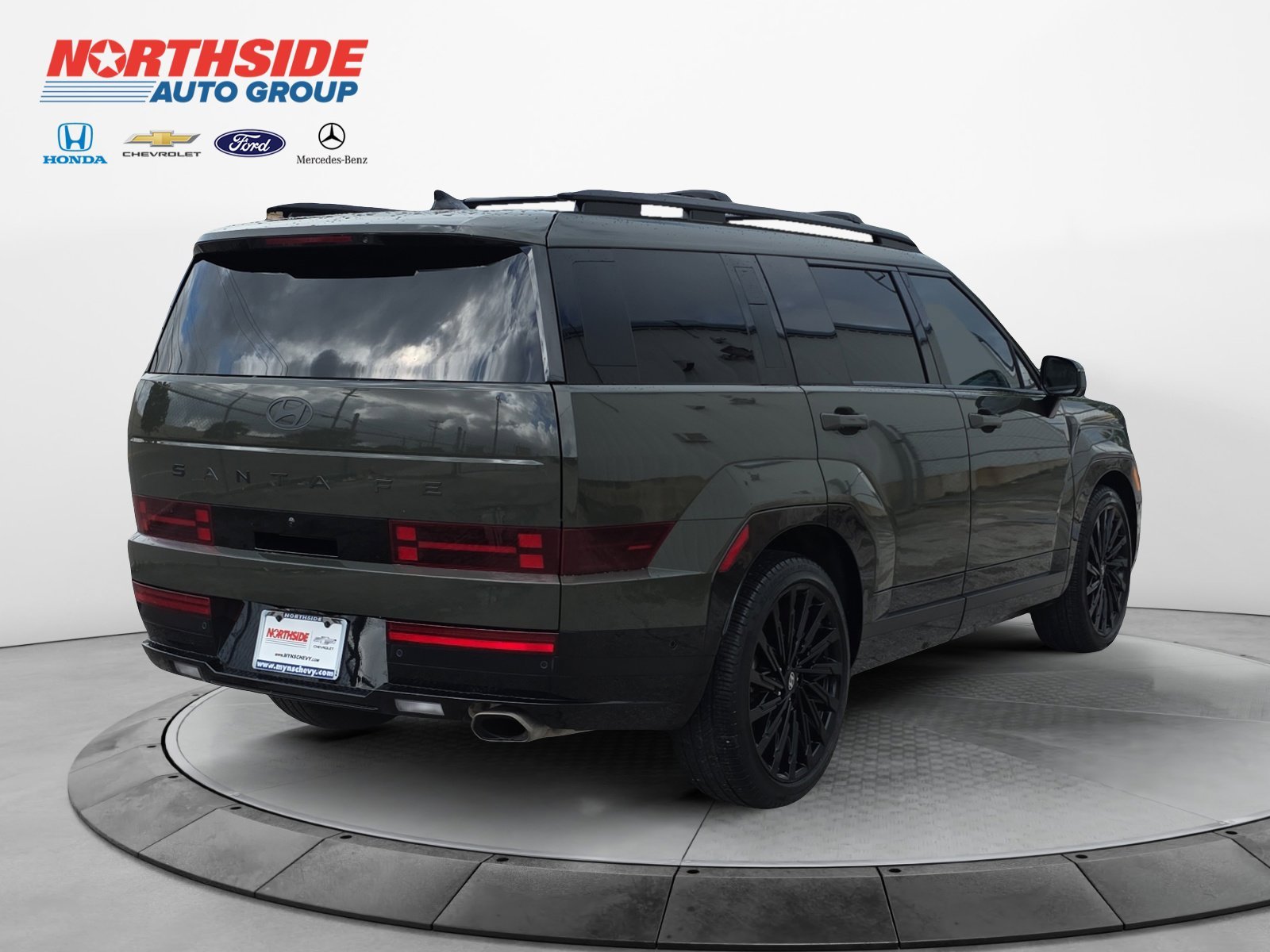 Used 2024 Rockwood Green Hyundai Calligraphy image 7