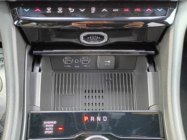 New 2026 Bright White Clearcoat Jeep Altitude image 15