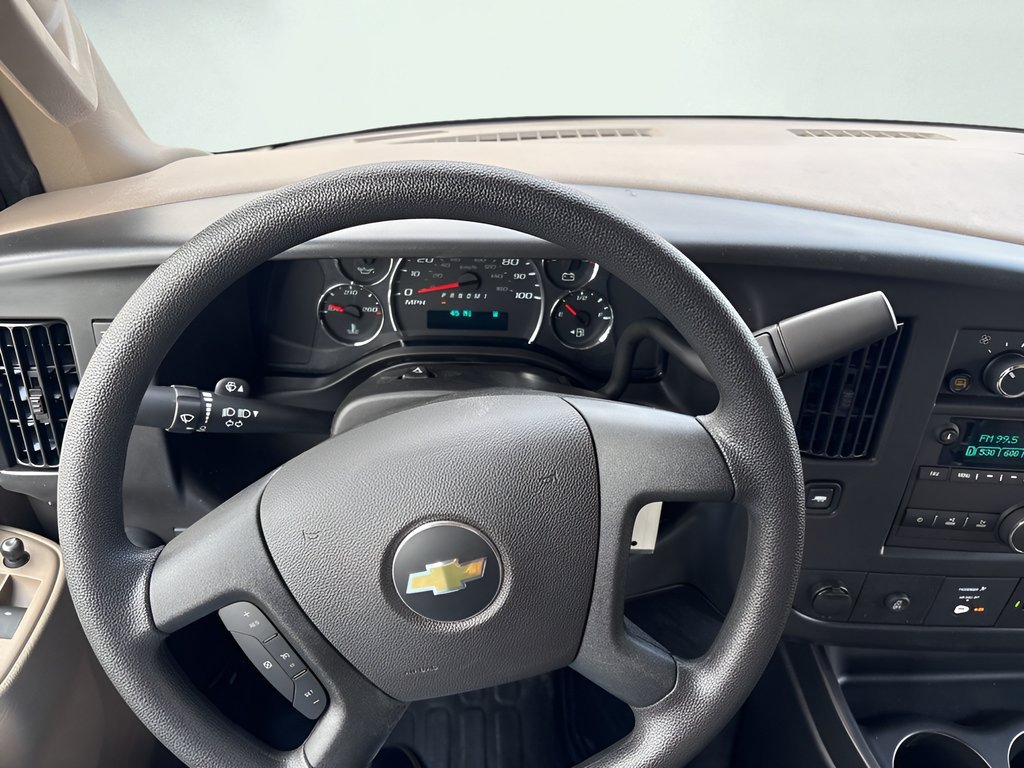 2025 Chevrolet Express Cargo Work Van - Photo 22
