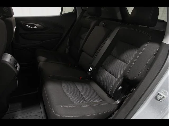 2023 GMC Terrain SLE - Photo 19
