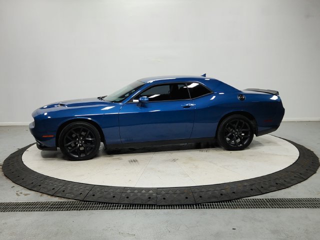 Used 2021 Blue Dodge SXT image 5