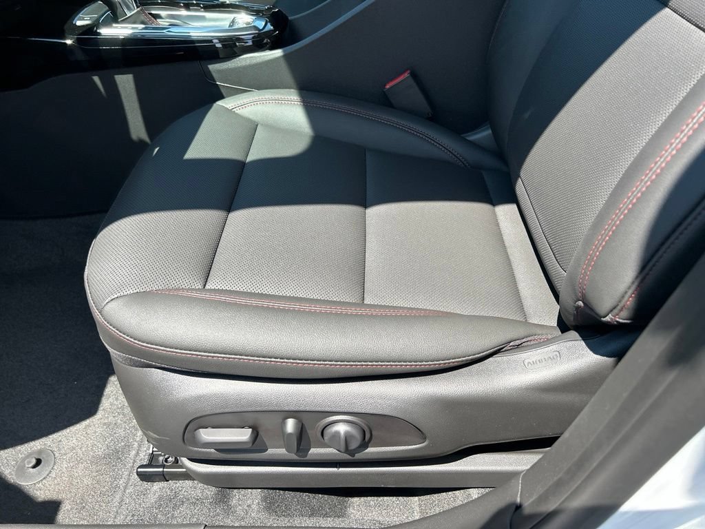 2026 Chevrolet Trax RS - Photo 21