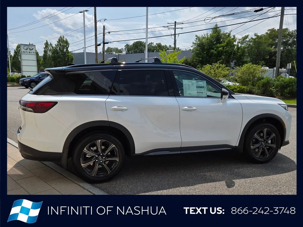 New 2027 2T RAD WHT INFINITI Autograph AWD image 14