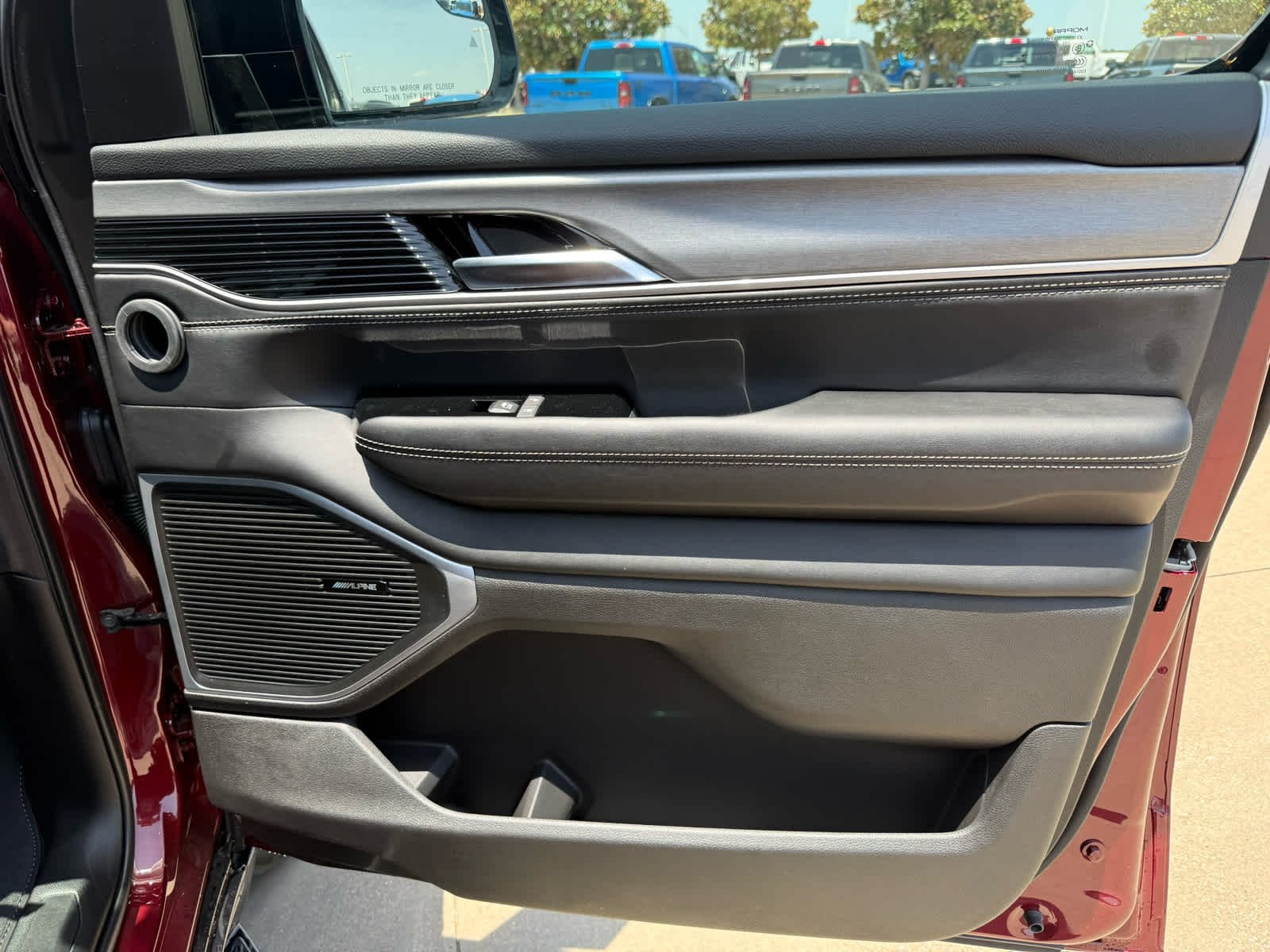 New 2026 Velvet Red Pearlcoat Jeep Limited Altitude image 17