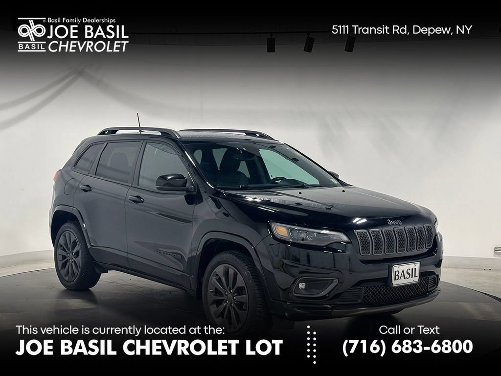 Used 2019  Jeep High Altitude image 1