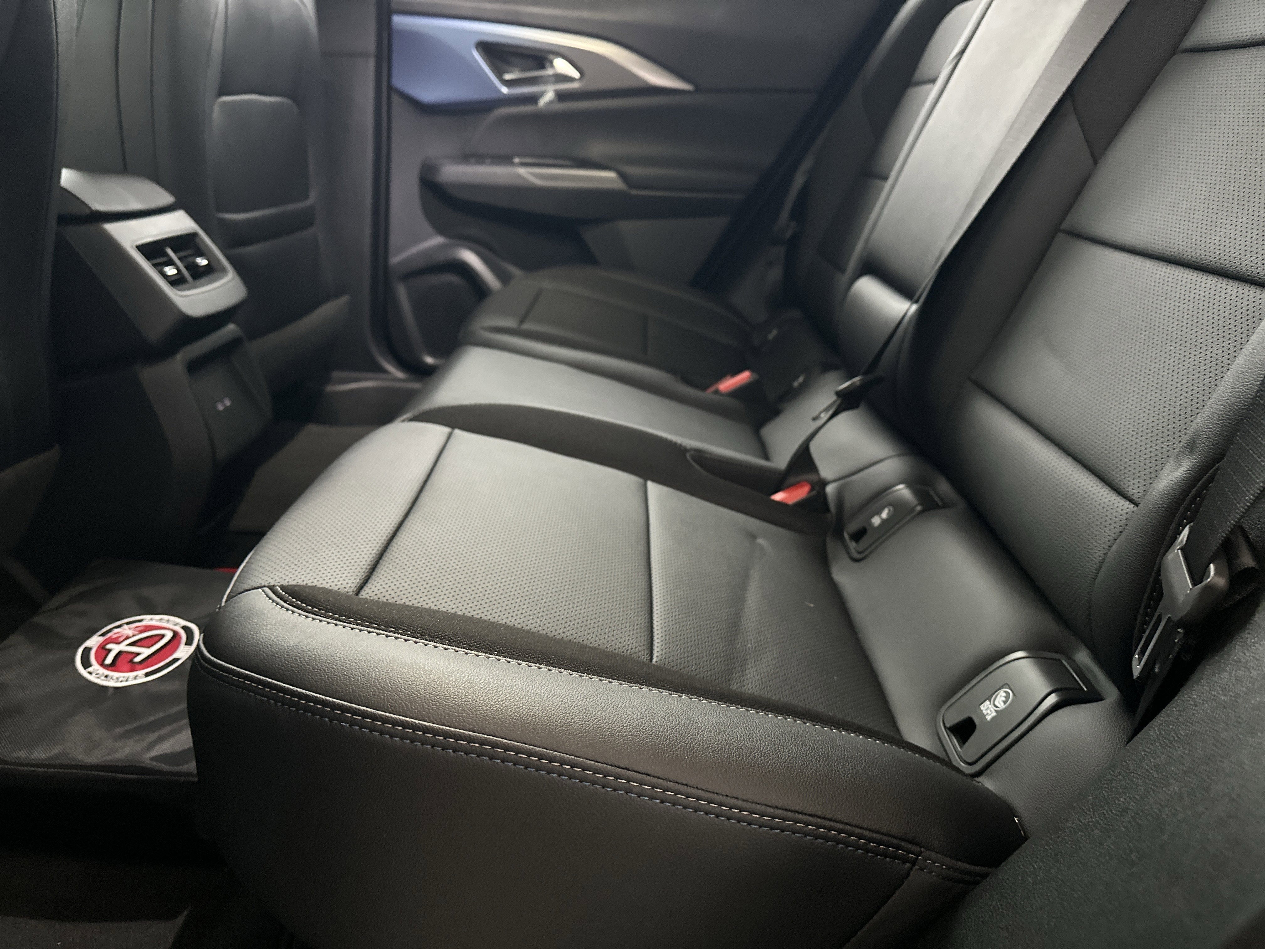 2026 Chevrolet Equinox EV 2LT - Photo 21