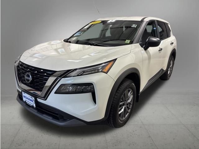 Used 2023 Glacier White Nissan S image 1