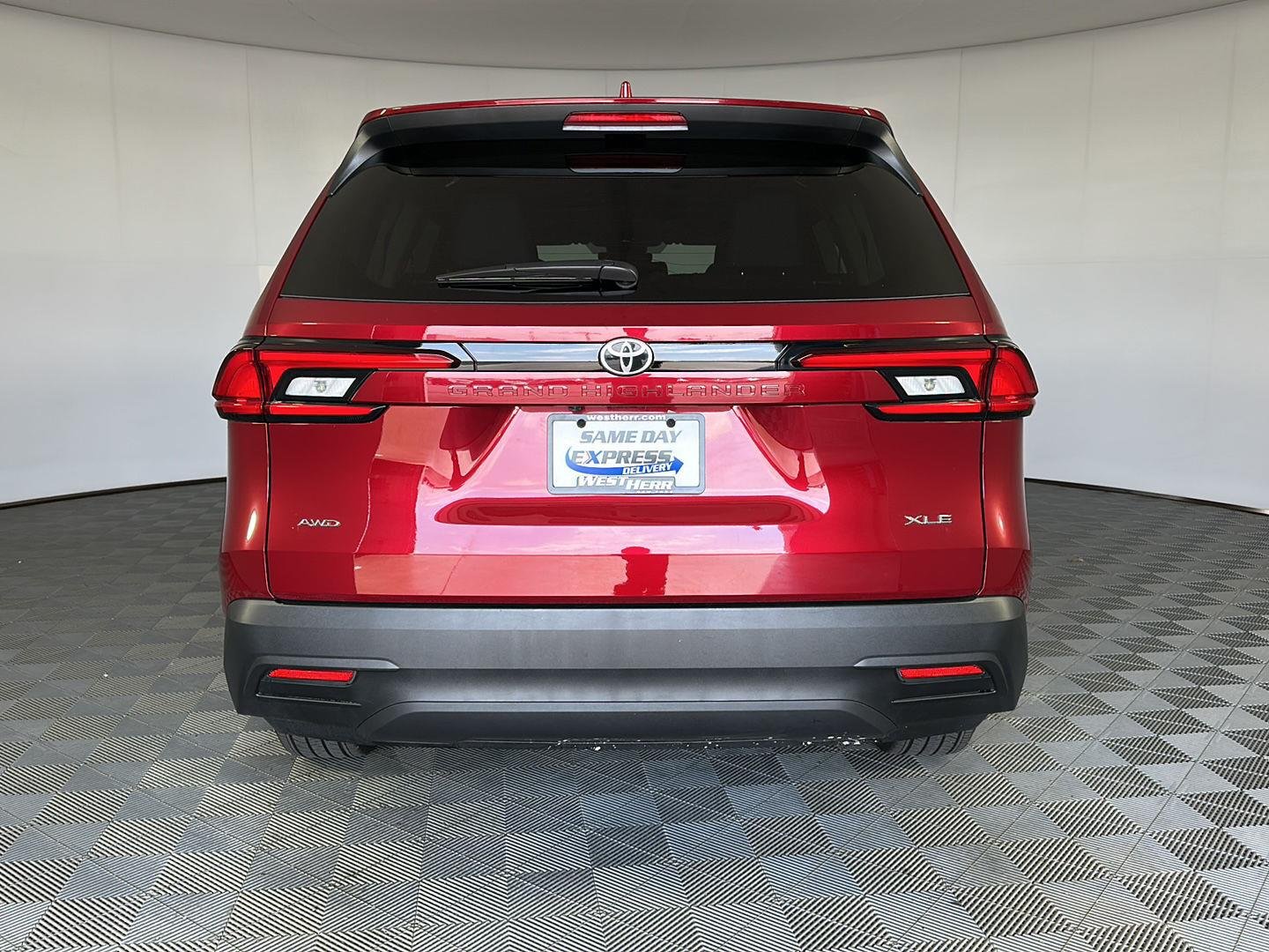 Certified Used 2026 Ruby Flare Pearl Toyota XLE image 6