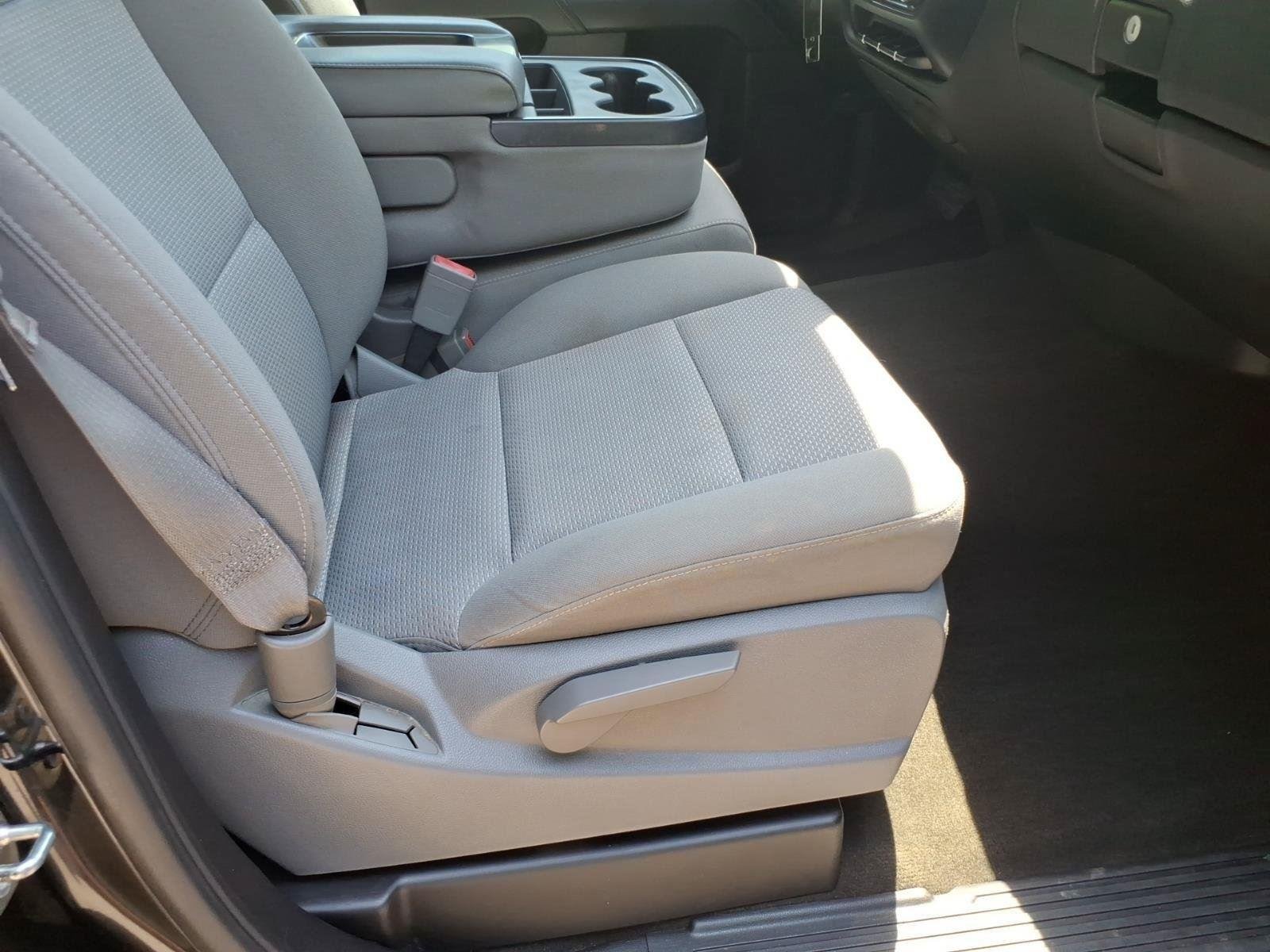 Used 2015 Black Chevrolet LS image 24