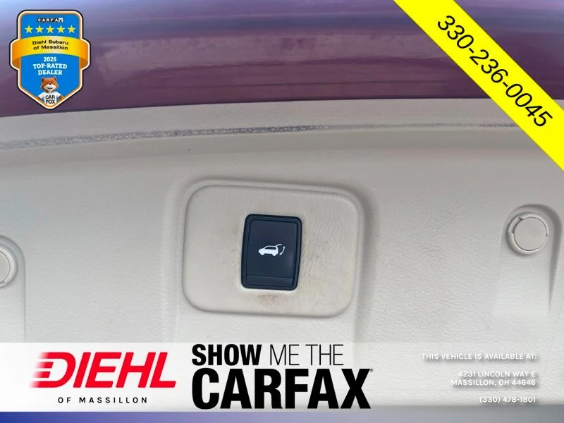 Used 2017 Red Nissan Platinum image 13
