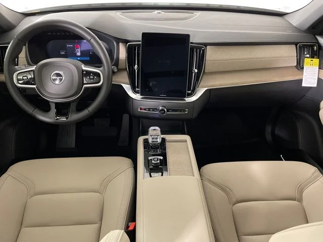 2026 Volvo XC90 Plus - Photo 35