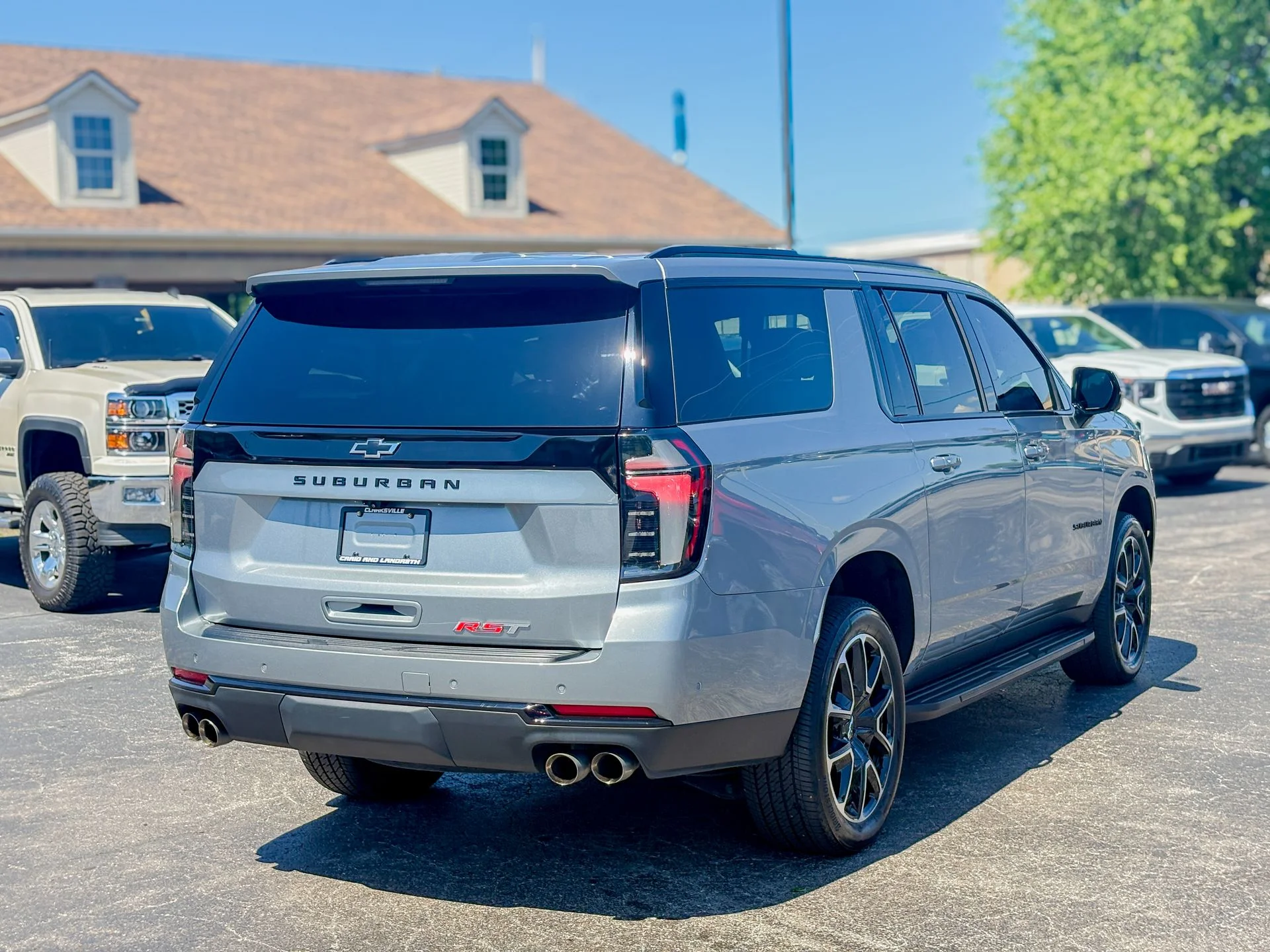 Used 2025 Gray Chevrolet RST image 17